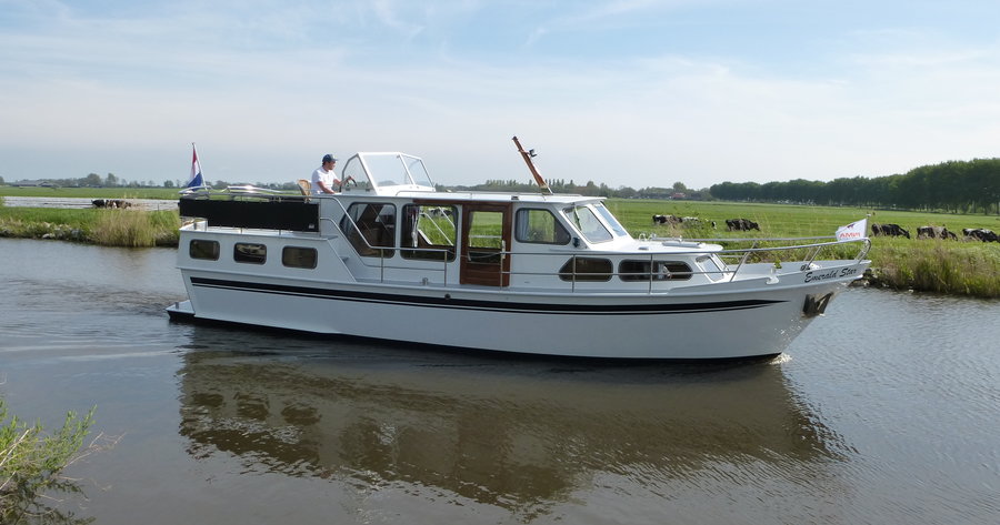 Golden Star Emerald - Amelia Star van FNMA Charters in Sneek