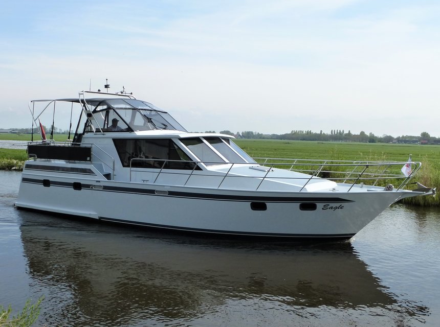 Eagle 1250 Arosa Star huren